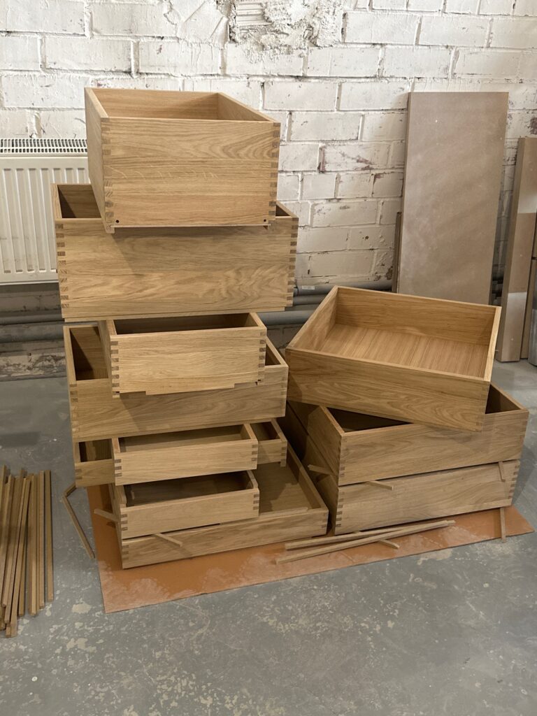 Drawer boxes from solid oak